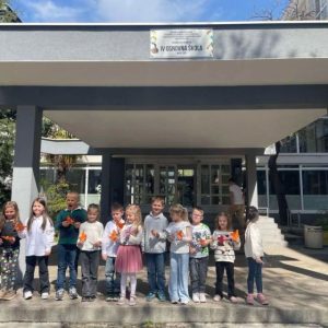 Read more about the article Budući prvačići iz vrtića “Jasmin” posjetili našu školu